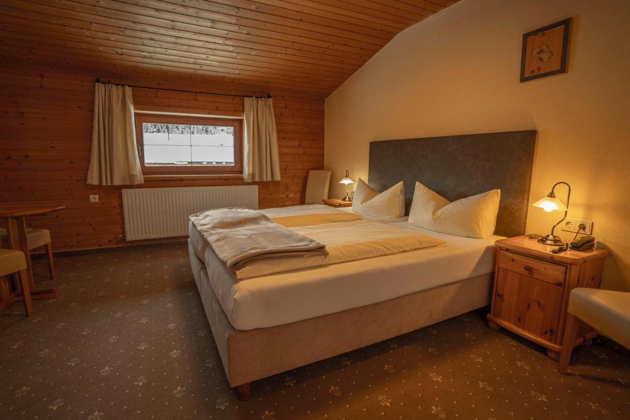 Gasthof Waldesruh Oetz Esterno foto