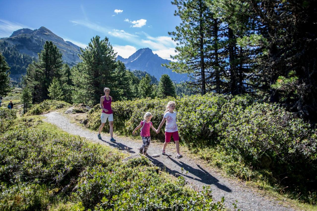 Gasthof Waldesruh Oetz Esterno foto